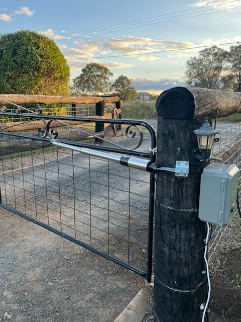 Gatehouse Security HD gate motor up to 4.5m, 450kgs